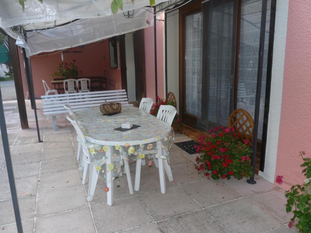 Chambres D'Hotes Le Baou Annot Exterior photo
